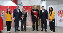 Şehit Fazlı Kalaycı Ortaokulu’nda Yaşlılara Saygı Haftası Programı Düzenlendi