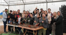 Tarsus Belediyesi’nden Otizm Günü’nde Fidan Dikimi
