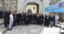 MHP Tarsus Alparslan Türkeş İçin Kur’an-ı Kerim Tilavet Programı Düzenledi