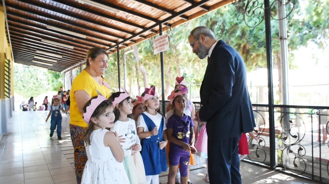 ÇOCUKLAR DOYASIYA DANS EDEREK GÜN BOYU EĞLENDİLER