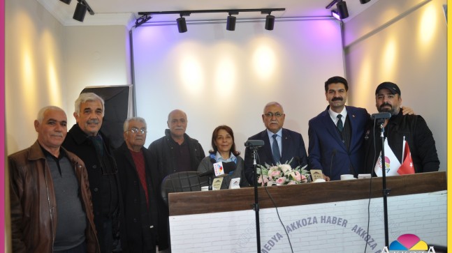 MHP TARSUS İLÇE BAŞKANI MEHMET ÇELİK’ten AKKOZA MEDYA GRUBUNA Davet Ziyareti