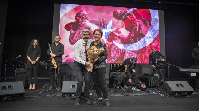 Nazım Hikmet’in Eşsiz Eserlerinden Birisi Olan Kuvayı Milliye Destanı’nı Mersinlilerle Buluştu