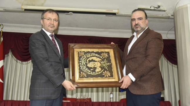 Doç. Dr. Fatih Kurt Tarsus’ta konferans verdi