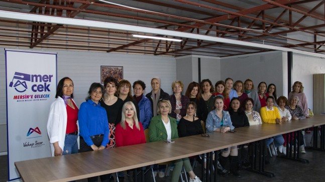 MERCEK Kursiyerleri İşaret Dili Öğrenerek Engelleri Aşacak