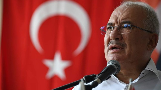 Burhanettin KOCAMAZ : “Yarın Cumhuriyet Tarihimizin en önemli seçimine gidiyoruz”