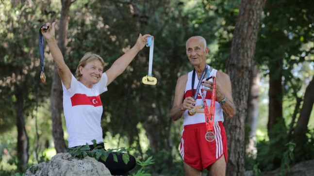 Master Milli Atlet Şensoy Çifti Başarılarıyla Örnek Oluyor