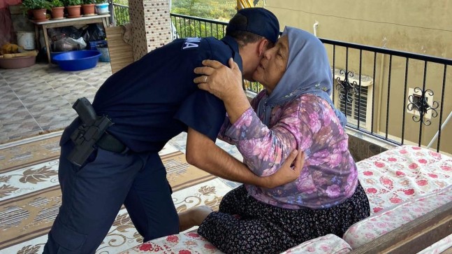 Kimsesiz Büyüklerimiz Unutulmadı.. Tarsus Jandarması’ndan Örnek Ziyaret