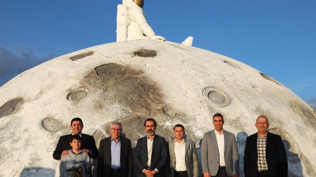 Ali Ekber Yıldırım ve İrfan Donat, Mersin Büyükşehir’in ‘Mercan 100. Yıl İklim ve Çevre Bilim Merkezi’ni Gezdi