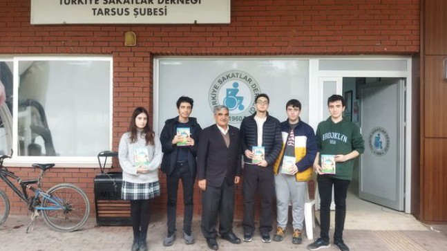 Tarsus Amerikan Koleji Öğrencileri, Türkiye Sakatlar Derneği Tarsus Şubesini Ziyaret Etti