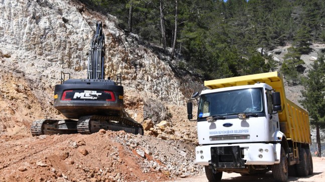 Kent Merkezindeki Yol Kalitesi, Kırsala Da Yansıyor