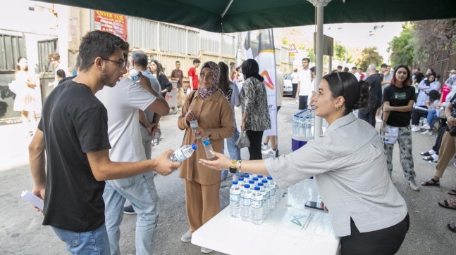 Büyükşehir, Öğrencilerin Her Anında Yanında