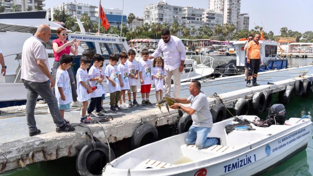 Büyükşehir Miniklere Temiz Denizin Önemini Uygulamalı Anlattı