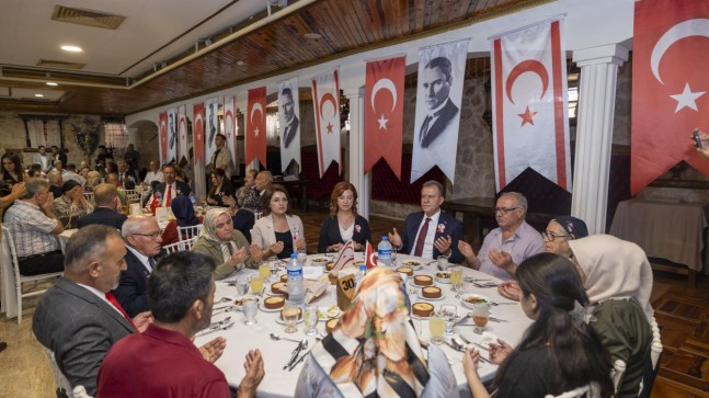 Başkan Seçer Kıbrıs Barış Harekâtı’nın 50. Yıl Dönümü Onuruna Yemek Verdi