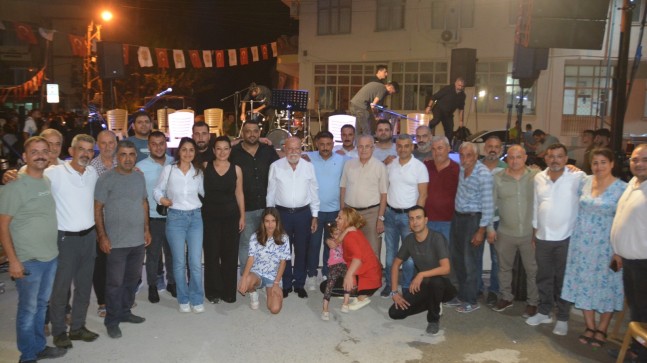 YEŞİLTEPE’DE HALAYLARLA, TÜRKÜLERLE UNUTULMAZ BİR GECE