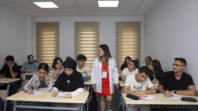 Büyükşehir’in Kurs Merkezleri’nde Ders Zili Çaldı