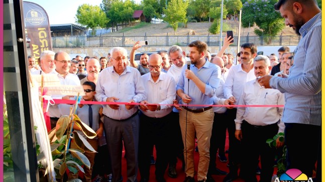 “TANRIVERDİ MOBİLYA MAĞAZASI GÖRKEMLİ BİR AÇILIŞLA HİZMETE GİRDİ”