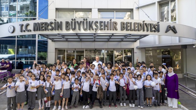 Büyükşehir’in Yeni Hizmet Binasında ‘Çocuk Tiyatro Sahnesi’ Var