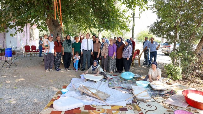 Ali Hamza Pehlivan, Tarsus Özbek Mahallesinde Vatandaşlarla Buluştu