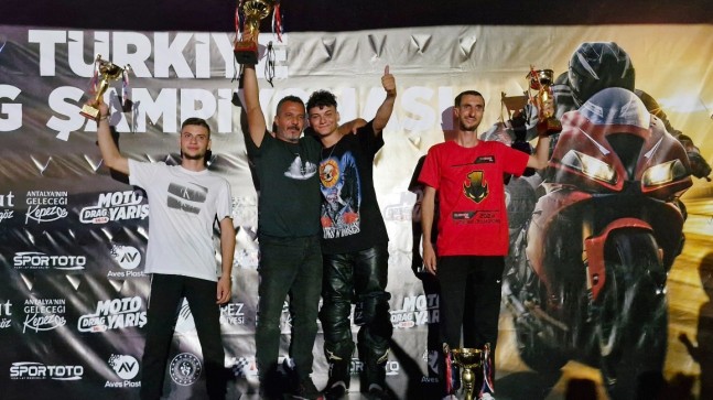 Tarsuslu MotoDrag Sporcusu Erol Balkış, Antalya’dan Birincilikle Döndü