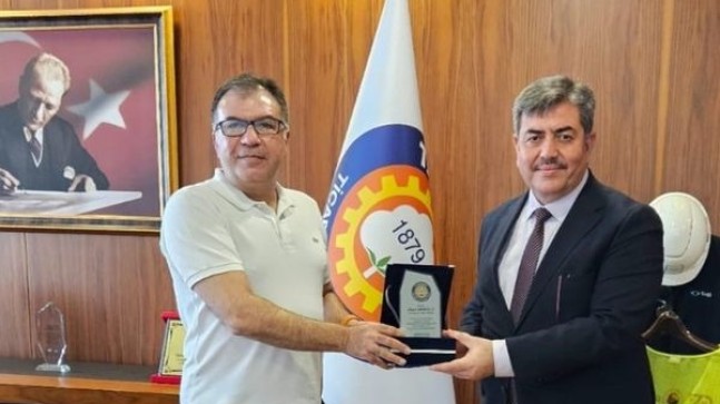 Hayri Erdoğan TSO Başkanı H.Ruhi Koçak’a Veda Ziyaretinde Bulundu