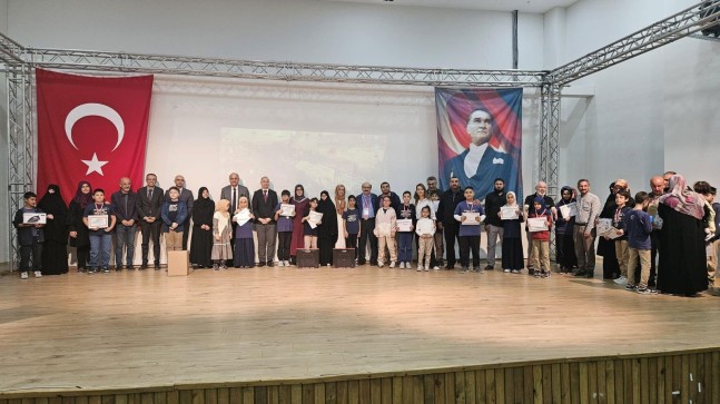 “Kaybedeni Olmayan Kitap Okuma Yarışması” Ödül Töreni Düzenlendi