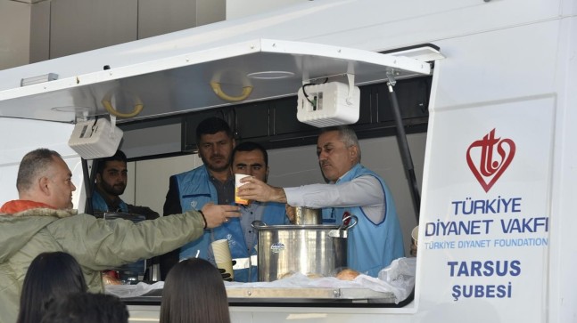 Tarsus Müftülüğü’nden Devlet Hastanesi’nde 500 Kişilik Çorba İkramı