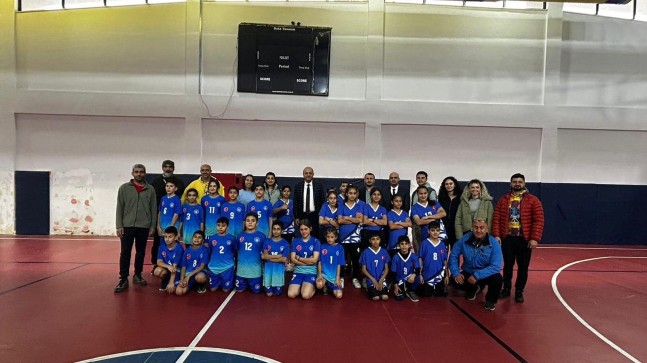 “Tarsus Kaleli Yakan Top Turnuvası” Başladı