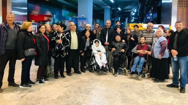 Tarsus Müftülüğü,”Hep Otuz Üç Yaşında” Filmiyle Gençleri ve Engellileri Buluşturdu