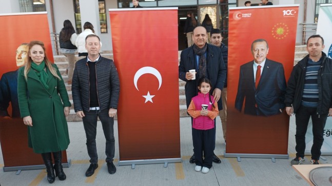 “Devletin Eli Sofranın Bereketi” Projesiyle Öğrencilere Sıcak Çorba İkramı
