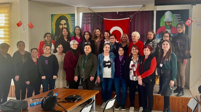 Tarsus Kent Konseyi Kadın Meclisi’nden Kavaklı Mahallesi’nde Kadın Hakları Buluşması