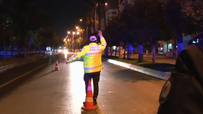 Tarsus’ta Geniş Kapsamlı Trafik ve Asayiş Denetimi Yapıldı