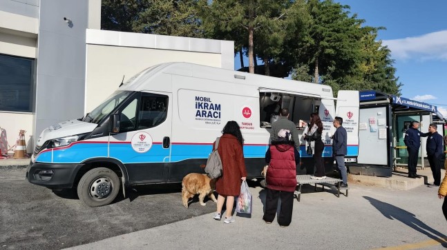 Tarsus Müftülüğü’nden Tarsus Üniversitesinde Sıcak Çorba İkramı
