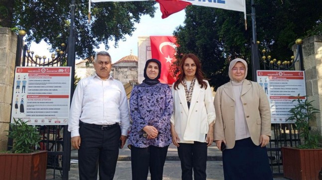 Milletvekilleri Tarsus’ta Tarihi ve Manevi Mekanları Ziyaret Etti