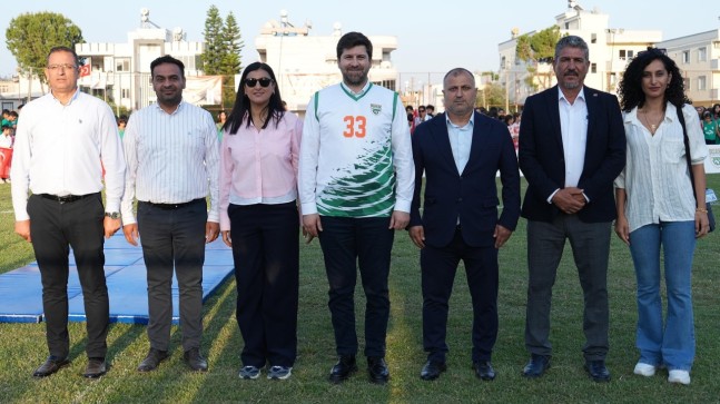 Tarsus Gelecek Spor Kulübü, 19 Mayıs’ı 850 Sporcusuyla Spor Branşlarını Tanıtarak Kutladı