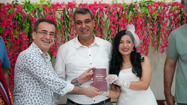 Tarsus’ta “25.05.2025” Yoğunluğu Unutulmaz Tarihte 20 Çift “Evet” Dedi
