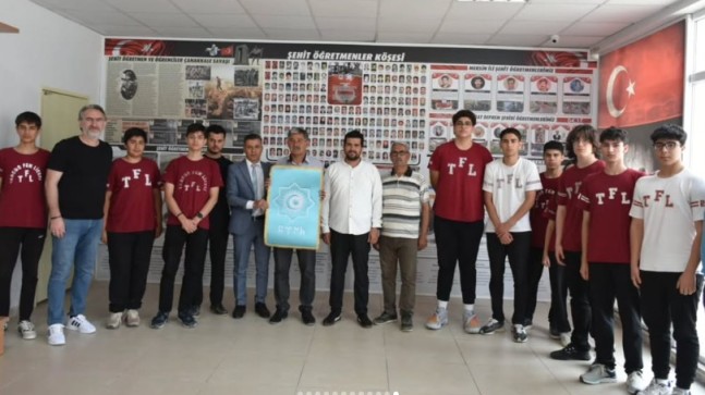 “Şehitlerimizin Adını Yaşatanlara Selam Olsun”