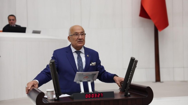 Burhanettin Kocamaz:”“Devlet Hastaneleri Kapatıldı, Halk Özel Hastanelere Mahkûm Edildi”