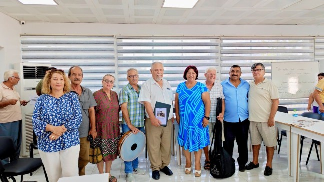 Tarsus’ta Şiir ve Türkülerle Dolu Unutulmaz Bir Gün: Emekli Evi Sanatla Isındı