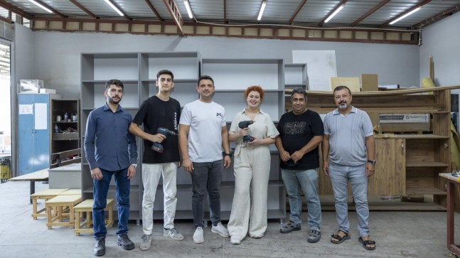 Mersin MERCEK Mesleki Eğitim Merkezi Mobilya Kurslarıyla Hem Meslek Hem Sosyal Hayat Sunuyor