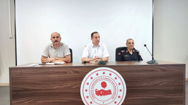 Tarsus’ta Orman Yangınlarıyla Mücadele Bilgilendirme Toplantısı Yapıldı