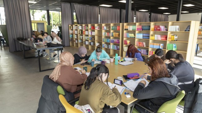 Büyükşehir Yeni Eğitim Döneminde de Öğrencilerin Gözdesi Olmaya Hazır
