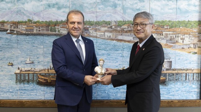 Japonya Wakayama Valisi ve Kushimoto Belediye Başkanı’ndan Başkan Seçer’e Ziyaret