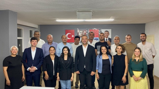 Chp Genel Başkan Yardımcısı Erhan Adem’den CHP Tarsus İlçe Başkanlığı’na Ziyaret