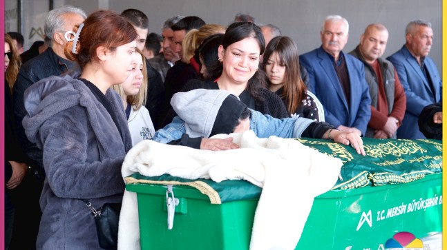 Tarsus Gözyaşlarına Boğuldu: Muhtar Sezgin Koç’un Kızı Durdane Koç Gözyaşları ve Dualarla Son Yolculuğuna Uğurlandı