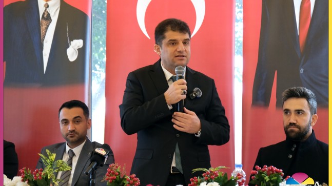 AK Parti Tarsus İlçe Başkanlığı Basınla Buluştu “Yatırımlar ve Yeni Projeler Masaya Yatırıldı”