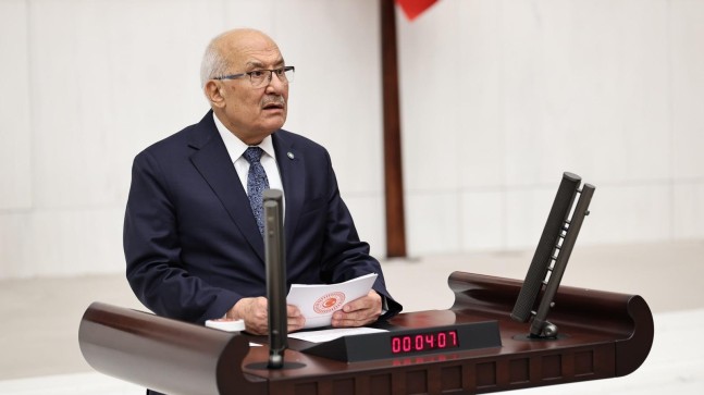 Burhanettin Kocamaz:“Ekonomik Şartlar Aile Yapısını Sarsıyor”