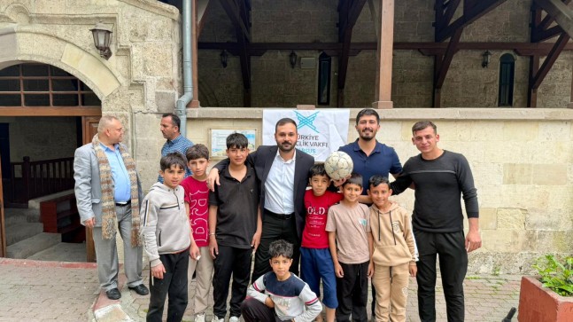 TÜGVA Tarsus İlçe Teşkilatı’ndan Eski Camii’de Cuma Buluşması