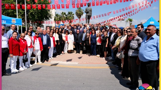 Tarsus, 19 Mayıs’ta Atasına Saygı İçin Meydandaydı