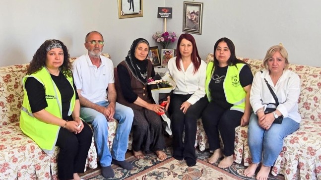 Tarsus Belediyesi Şehit Annelerini Unutmadı