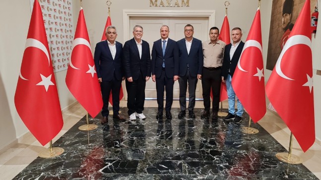 MHP Mersin Milletvekili Levent Uysal’dan Tarsus Kaymakamı Mehmet Ali Akyüz’e Ziyaret